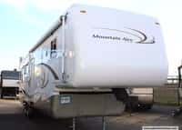 61490 - 40' 2002 Newmar Mountain Aire 38KSWB w/3 Slides Image 1