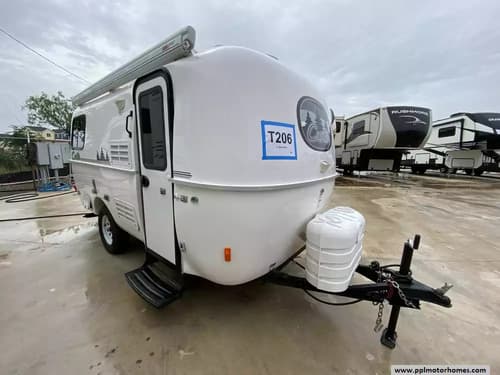 63987 - 17' 2025 Casita SPIRIT DELUXE Image 1