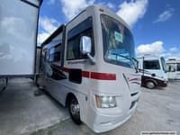 60538 - 33' 2013 Thor Windsport 33G w/2 Slides - Bunk House Image 1