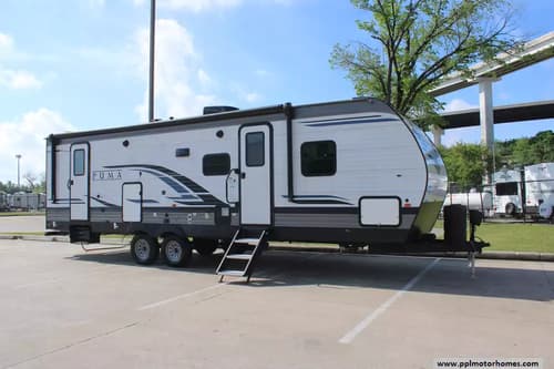 62714 - 32' 2022 Forest River Palomino Puma 28DBFQ w/Slide - Bunk House Image 1
