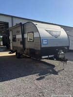 63838 - 22' 2019 Forest River Salem Fsx M180RT - Toy Hauler Image 1