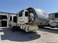 56975 - 40' 2019 Vanleigh RV Vilano 375FL w/6 Slides Image 1