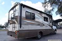 61747 - 25' 2016 Winnebago View 24V w/Slide Image 1