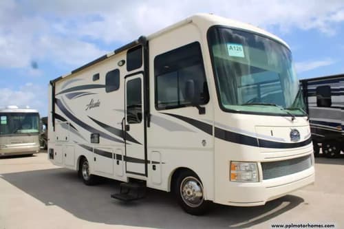 62880 - 27' 2016 Jayco Alante 26Y w/2 Slides Image 1