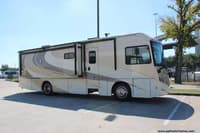 61192 - 35' 2015 Itasca Solei 34T 340hp Cummins w/2 Slides Image 1