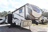 61639 - 32' 2021 Keystone High Country 281CK w/3 Slides Image 1