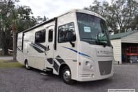 58816 - 30' 2018 Winnebago Vista 29VE w/Slide Image 1