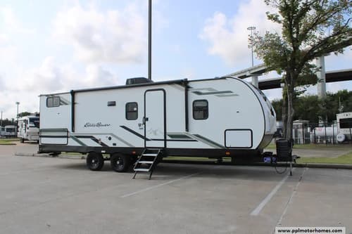 64529 - 31' 2024 Heartland Eddie Bauer 262BH w/Slide - Bunk House Image 1