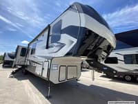 60840 - 42' 2022 Keystone Alpine 3720MD w/4 Slides - Bunk House Image 1