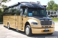 60003 - 35' 2008 Dynamax Dynaquest 340XL w/2 Slides Image 1