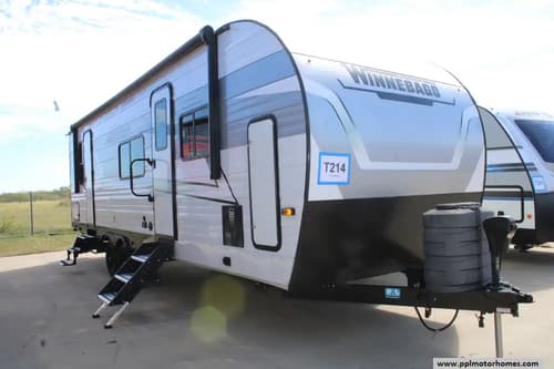 65077 - 32' 2025 Winnebago Access 28FK w/Slide Image 1
