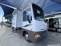 59589 - 31' 2011 Winnebago Vista 30W w/2 Slides Image 1