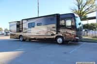 61355 - 40' 2008 Damon Tuscany 4076 360hp Cummins w/3 Slides Image 1