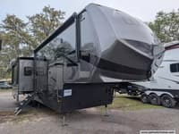 62566 - 37' 2022 The RV Factory Luxe GOLD 35GRS w/3 Slides Image 1