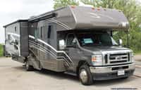 62737 - 32' 2022 Winnebago Minnie Winnie 31H w/2 Slides - Bunk House Image 1