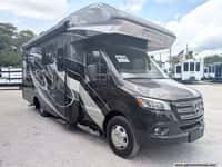 62757 - 25' 2021 Entegra Coach Qwest Series 24L w/Slide Image 1