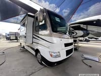 62267 - 32' 2011 Four Winds Serrano 31V Maxxforce w/2 Slides Image 1