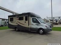 56070 - 25' 2016 Winnebago View 24V w/Slide Image 1
