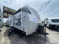56173 - 30' 2021 Northwood Arctic Fox 28F w/2 Slides Image 1