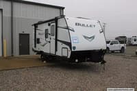 55010 - 22' 2022 Keystone Bullet M-1700 BH - Bunk House Image 1