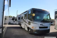 54295 - 30' 2013 Thor Hurricane M-29X w/2 Slides Image 1