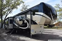 55428 - 42' 2018 Heartland Landmark 365 NEWPORT w/3 Slides & Generator Image 1