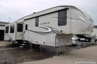 60068 - 38' 2017 Jayco Eagle 327CKTS w/3 Slides Image 1