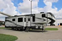 60826 - 41' 2022 Keystone Alpine 3790FK w/4 Slides Image 1