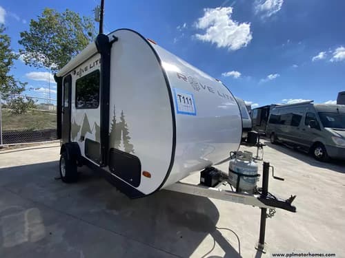 61218 - 15' 2021 Travel Lite Rove Lite 14FD Image 1