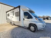 61986 - 24' 2015 Winnebago Trend 23L Image 1