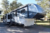 54336 - 40' 2017 Forest River Cardinal 3456RL w/3 Slides Image 1