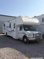 63906 - 32' 2015 Winnebago Minie Winnie 31K w/Slide Image 1