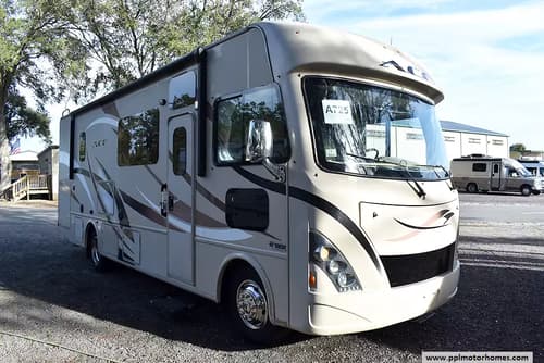 61791 - 29' 2017 Thor Ace 29.3 w/Slide Image 1