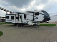 56328 - 39' 2018 Forest River Salem Hemisphere Glx 337BAR w/3 Slides Image 1