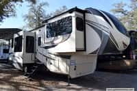 62239 - 41' 2018 Grand Design Solitude 374TH w/5 Slides - Toy Hauler Image 1