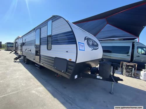 64955 - 36' 2023 Forest River Cherokee Grey Wolf 29TE w/Slide - Bunk House Image 1
