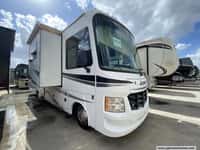62415 - 31' 2018 Jayco Alante 31P w/3 Slides Image 1