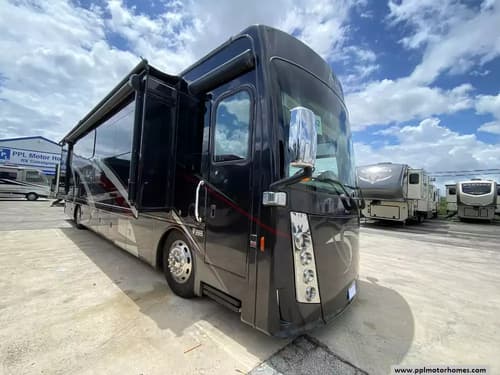 63593 - 40' 2017 Thor Aria 3901 360hp Cummins w/3 Slides Image 1