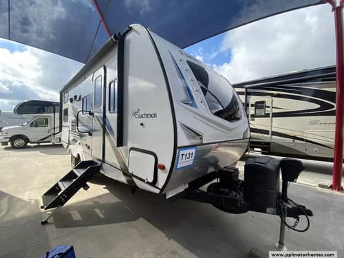 60547 - 26' 2021 Coachmen Freedom Express Ultra Lite 238BHS w/Slide - Bunk House Image 1