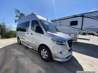 56231 - 19' 2020 Airstream Interstate 19 Image 1