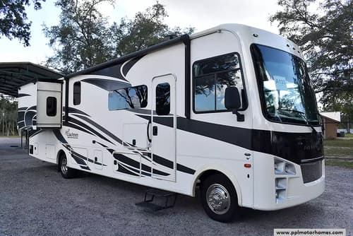 60999 - 36' 2021 Coachmen Mirada 35ES w/2 Slides Image 1
