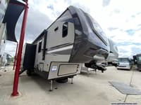 62461 - 40' 2020 Keystone Sprinter Limited 3611FWFKS w/4 Slides Image 1