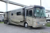 62542 - 40' 2005 Newmar Dutch Star 4023 350hp Cummins w/4 Slides Image 1