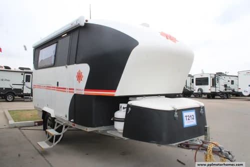 64647 - 17' 2022 Kimberley Kampers Kruiser E-Class E3 - Bunk House Image 1