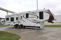 54811 - 39' 2014 Heartland Bighorn 3670RL w/4 Slides & Generator Image 1