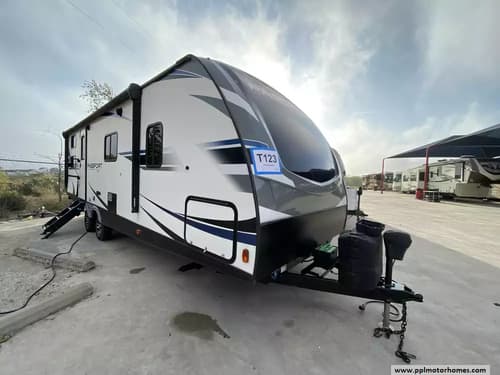 61279 - 31' 2020 Keystone Passport 2600BH w/Slide - Bunk House Image 1
