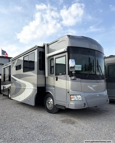 64684 - 40' 2006 Itasca Horizon 40KD 400hp Cummins w/3 Slides Image 1