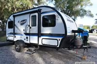 60886 - 19' 2017 Jayco Hummingbird 17FD w/Slide Image 1