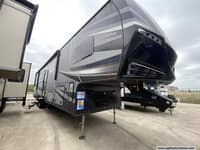 62630 - 45' 2019 Jayco Seismic 4113 w/2 Slides & Generator  - Toy Hauler Image 1