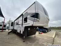 61585 - 43' 2023 Heartland Bighorn 3880MD w/4 Slides - Bunk House Image 1